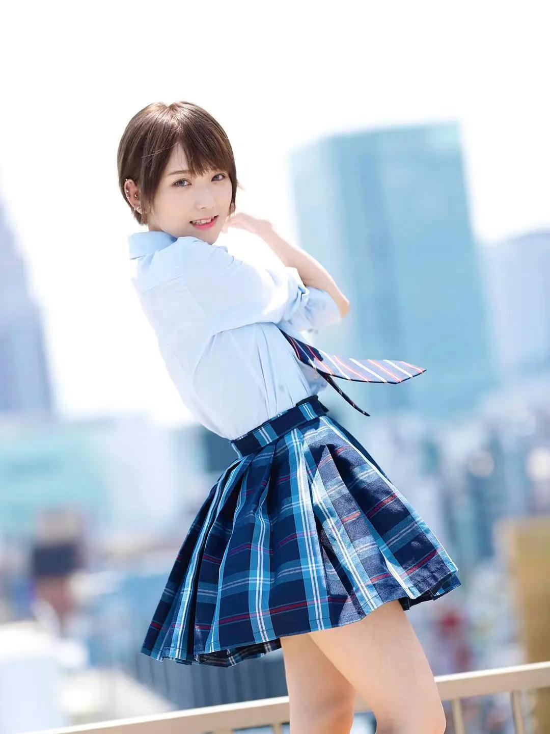 小猪草莓丝瓜深夜释放自己无限次下载-小猪草莓丝瓜深夜释放自己无限次v12.9.4