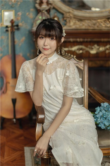 丝瓜鸭脖小猪芭乐草莓向日葵