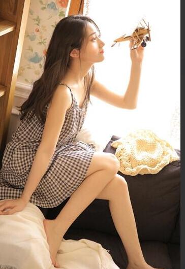 香蕉黄瓜秋葵绿巨人草莓石榴最新版