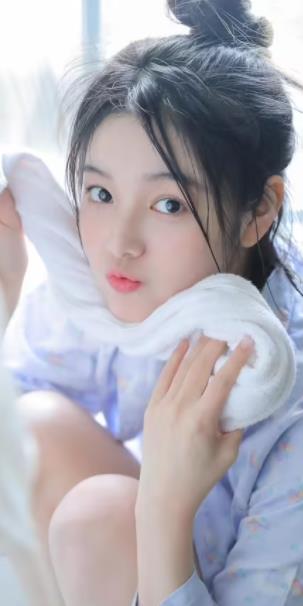 茄子草莓丝瓜香蕉榴莲樱桃幸福宝