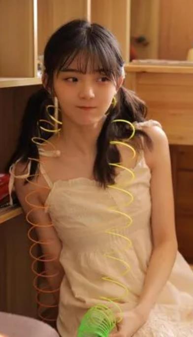 卡一卡二卡三免费精品