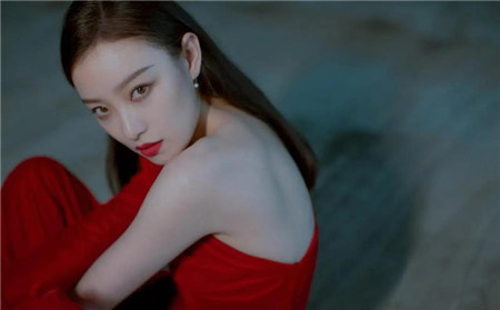 精品一卡二卡≡卡四卡无人区