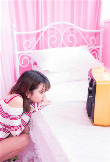 草莓秋葵菠萝丝瓜榴莲幸福宝