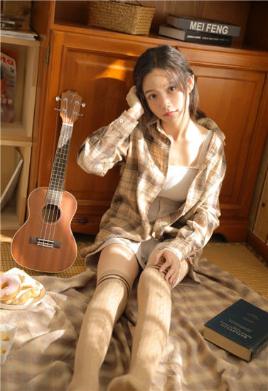 草莓榴莲向日葵石榴秋葵丝瓜无限看