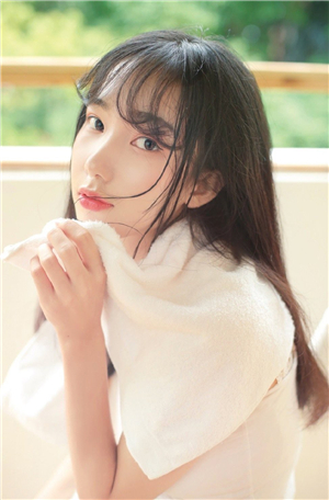 草莓香蕉榴莲丝瓜秋葵绿巨人