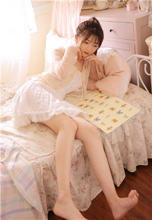 草莓绿巨人丝瓜香蕉黄瓜污ios版