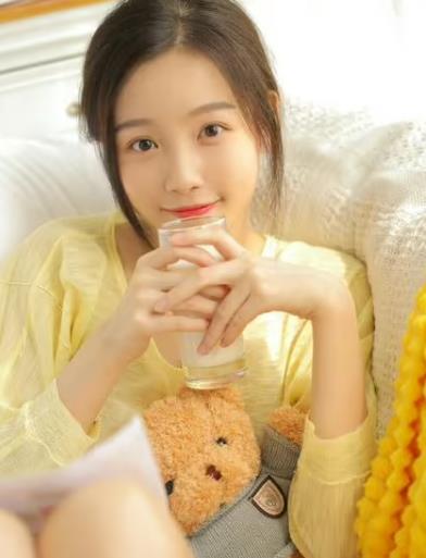 茄子短视频wdnmdbilibili下载