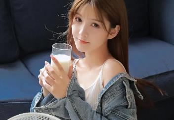 草莓视频app下载汅api免费解锁版