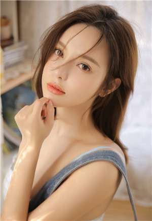 花季V3.0.2黄破解版 花季V3.0.2黄破解版