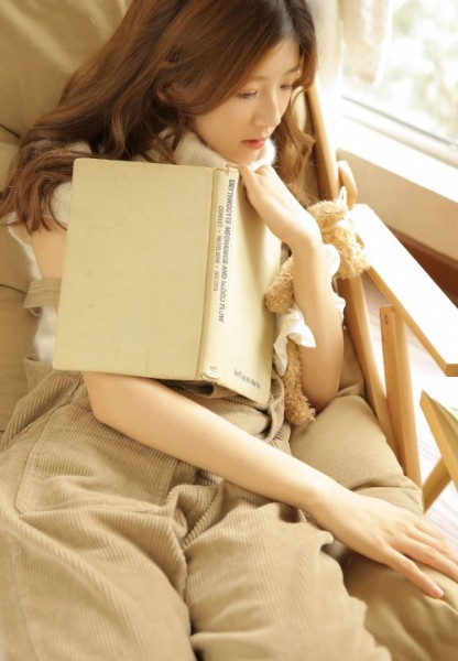 8faa609d2683246856b5309b1e3f20d0