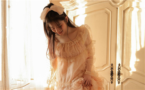 24小时免费看的视频哔哩哔哩