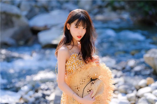 13a581e0144aff48d9a17f47c2b29129