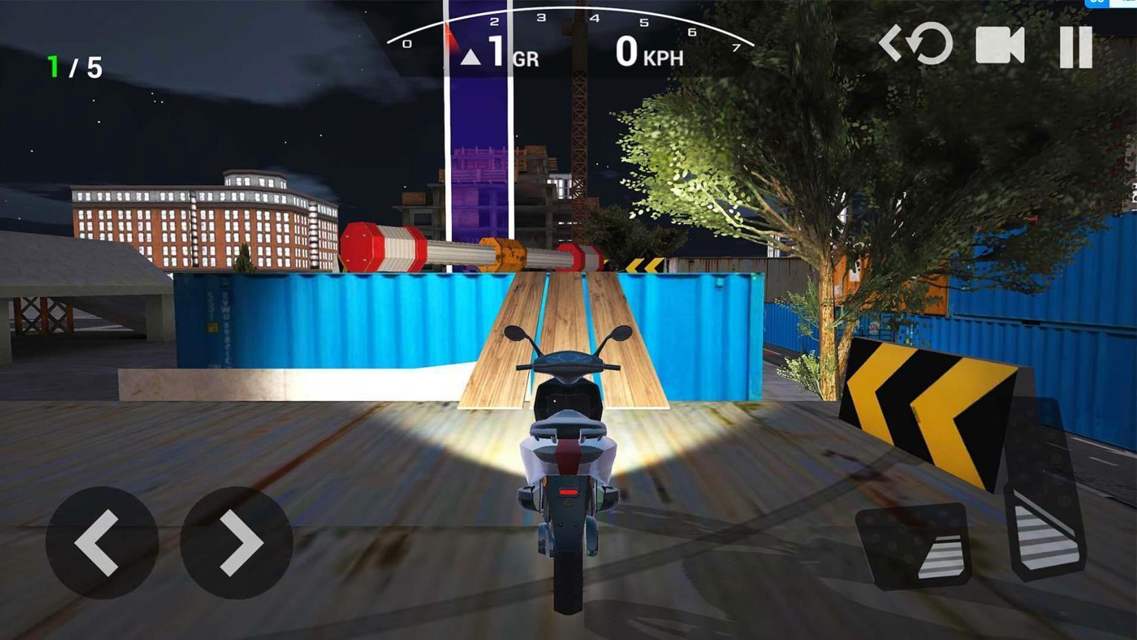 疯狂竞速摩托车手游下载-疯狂竞速摩托车最新版游戏下载 1.0