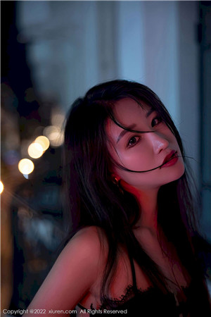 她越哭他撞得越凶古言