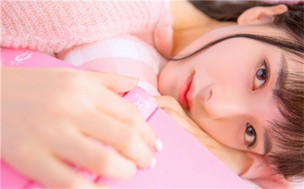 八重神子裸妆舞蹈：手游界的艺术革新，增加了游戏的趣味性