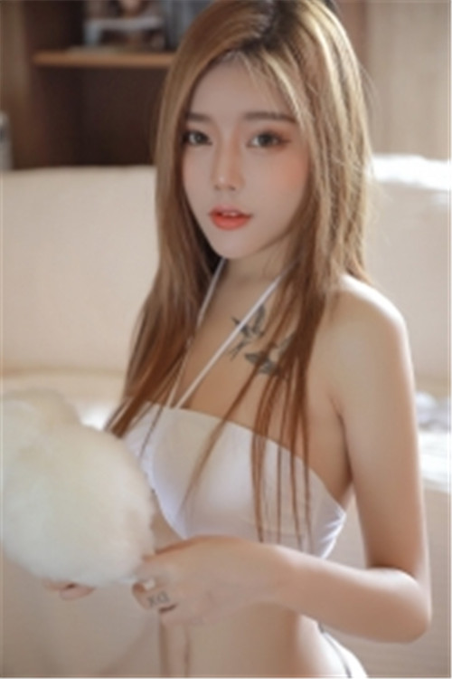 打开扇贝就可以吃火腿肠：美食与感恩的双重盛宴