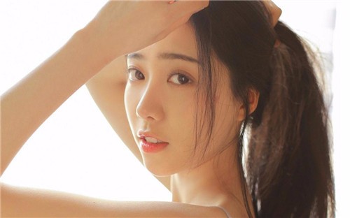 椒小BBWBBWBBWBBW：打破传统，拥抱多元美的新风尚