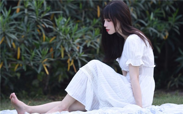 《40岁阿姨荒野大镖客》：勇气与冒险的银幕传奇