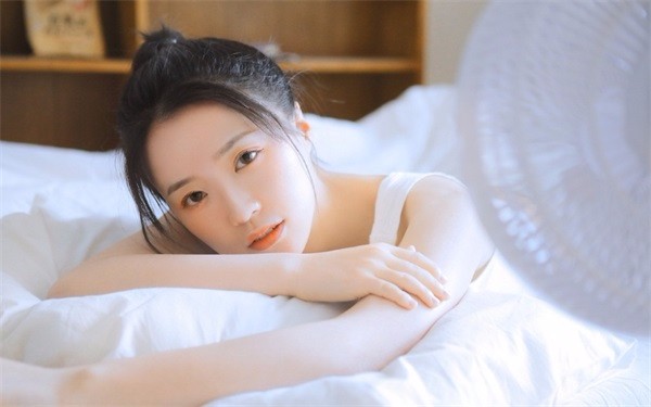 巢湖一中网课高一学生原视频:学海无涯,巢湖一中网课高一学生原视频助你航向成功航道