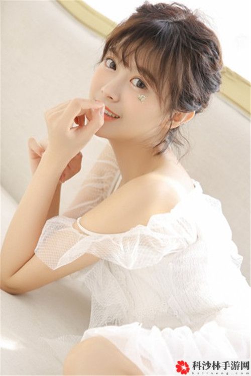 播放拔萝卜压腿舞蹈已转型做社区，网友：终究是没卷过同行