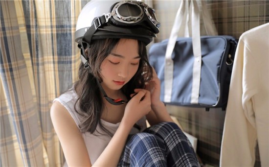 有一根又黑又硬的蘑菇头下载-有一根又黑又硬的蘑菇头手游免费下载安装