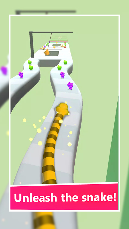 超级蛇竞速跑v2.15-超级蛇竞速跑游戏中巧妙地设置了吃豆机制