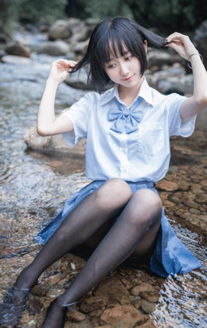 妻子同意三个人一起活动怎么办下载-妻子同意三个人一起活动怎么办手游免费下载安装