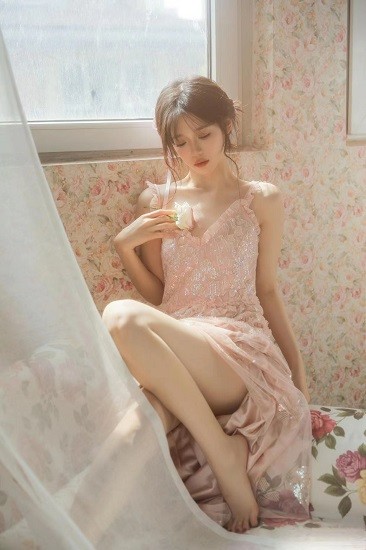 草莓樱桃丝瓜绿巨人无限次数下载-草莓樱桃丝瓜绿巨人无限次数 V1.3.4