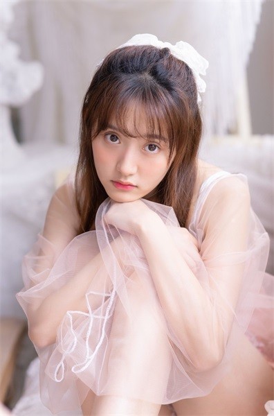 大奉打更人插花弄玉下载-大奉打更人插花弄玉手游免费下载安装