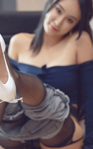 逛街时突然按下按钮下载-逛街时突然按下按钮手游免费下载安装