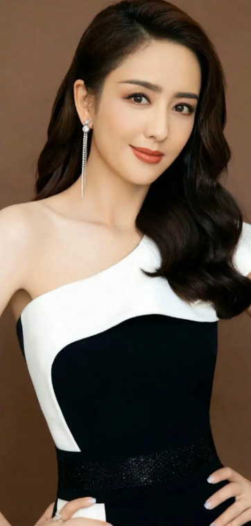 探索日语的魅力：‘嘟噜噜嘟噜嘟’拟声词的文化之旅