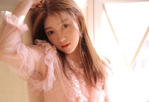 天堂に駆ける向天堂奔去歌词:追逐梦想,直至踏入天国之门