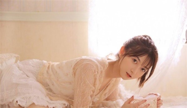 描写很细的鱼水之欢：深入探讨亲密时刻的情感交融与身心合一的艺术！