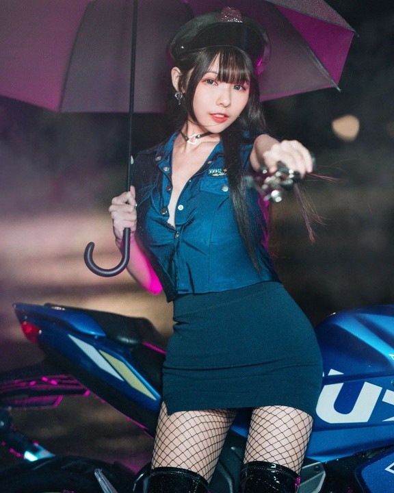 暴躁老姐的csgo心得分享视频：CSGO中的高阶技巧与实战心得