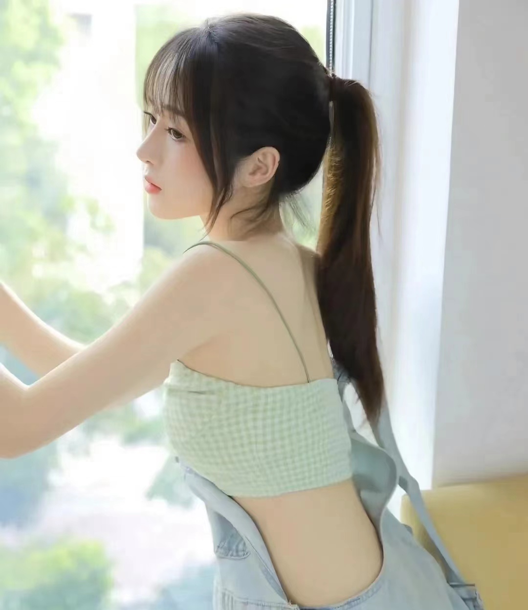 老公咬我小头头图片表情包：甜蜜幽默的社交新宠！