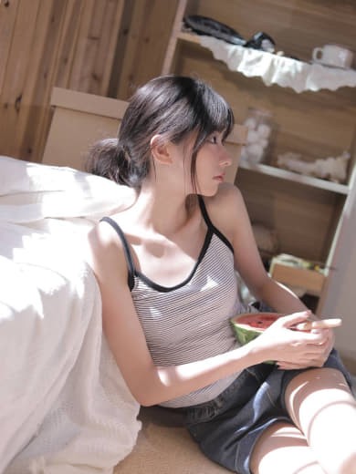 免费B站看大片真人直播：在这里，大片免费“触手可及”，快乐不用“付费解锁”！