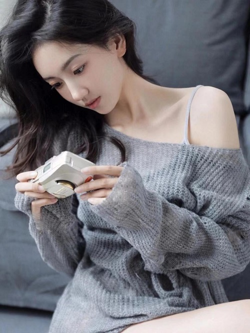 暴躁妹妹免费观看40集电视剧-网友：轻松追剧感受生活的真实与幽默简直太过瘾了！