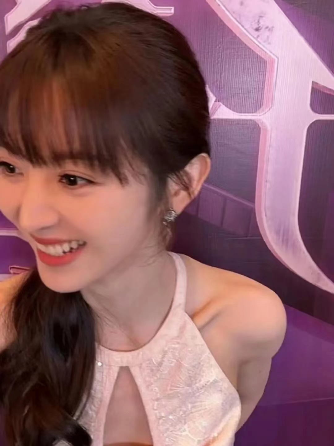 《乱女1一7乱女小丹》：情感与社会的深刻映照！