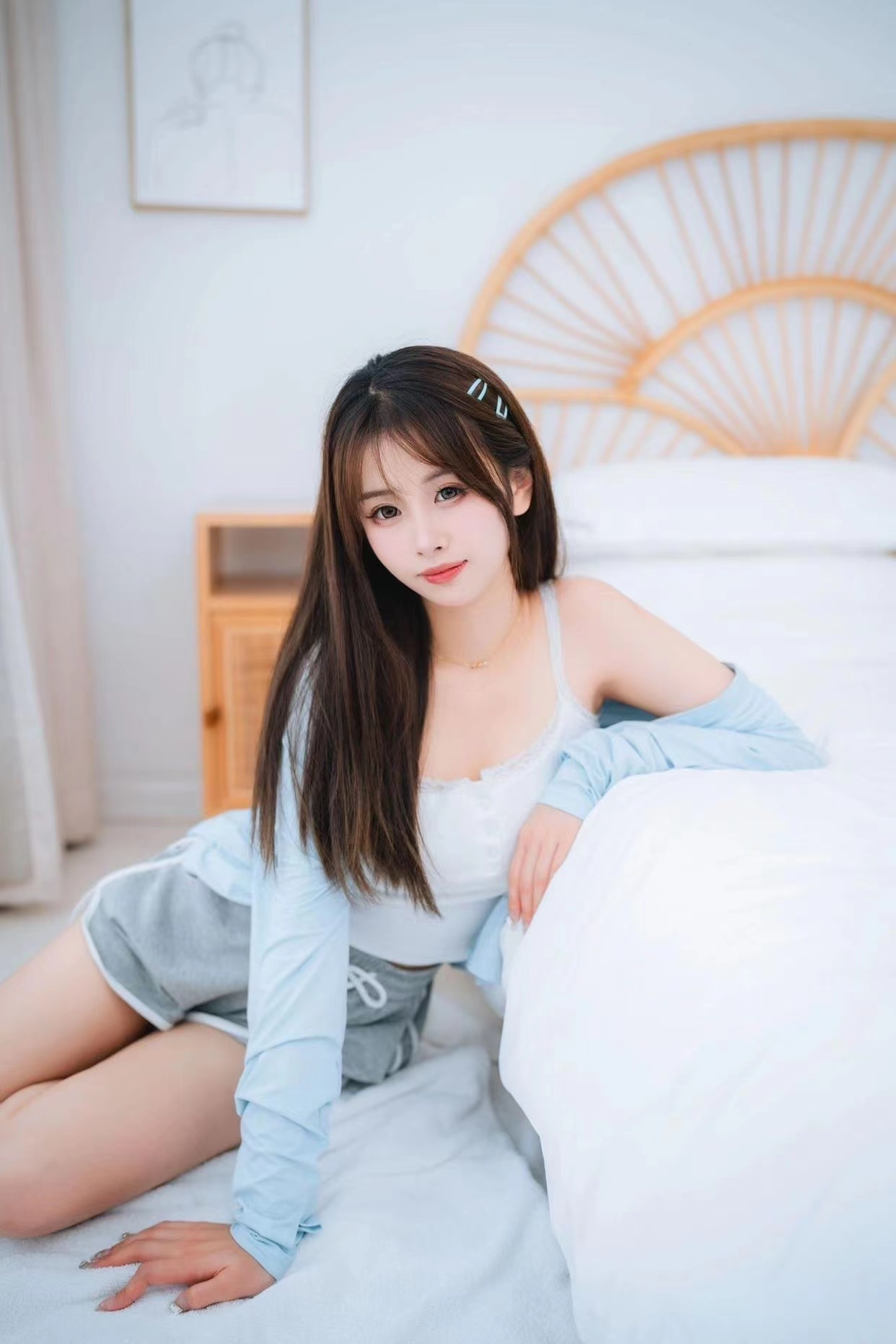 秋葵榴莲香蕉绿巨人视频app解锁版下载-秋葵榴莲香蕉绿巨人视频app解锁版 v18.4.7