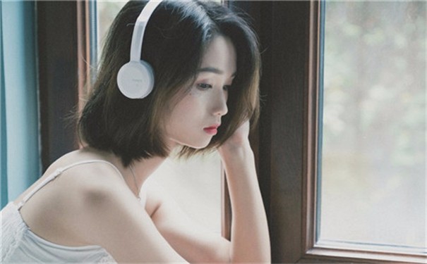 单身男士专属：《适合单身男人看的直播私人定制版》视频观看新体验