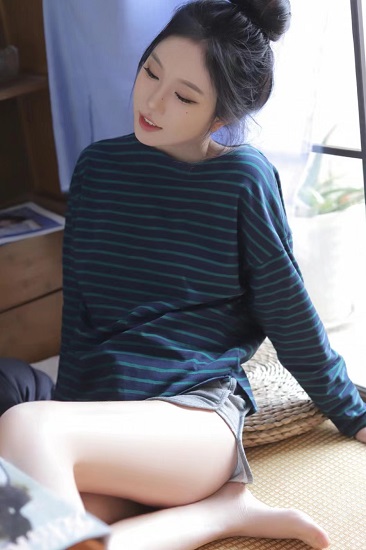 天天射夜夜爽肤水：夏日肌肤清爽滋润的必备护肤攻略