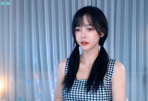 天堂а√中文最新版地址在线超级热门，网友：毫无阻碍