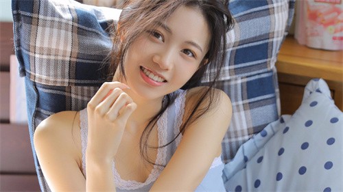 怎么把自己变成喷泉夹枕头下载-怎么把自己变成喷泉夹枕头手游免费下载安装