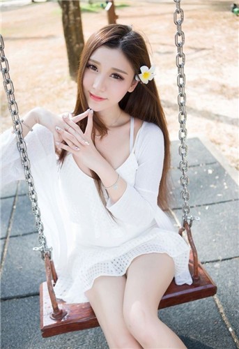 香蕉草莓榴莲秋葵绿巨人免费版下载-香蕉草莓榴莲秋葵绿巨人免费版 V1.05.61