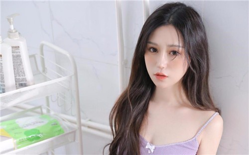 被夹在中间当磨心最后会怎样下载-被夹在中间当磨心最后会怎样手游免费下载安装