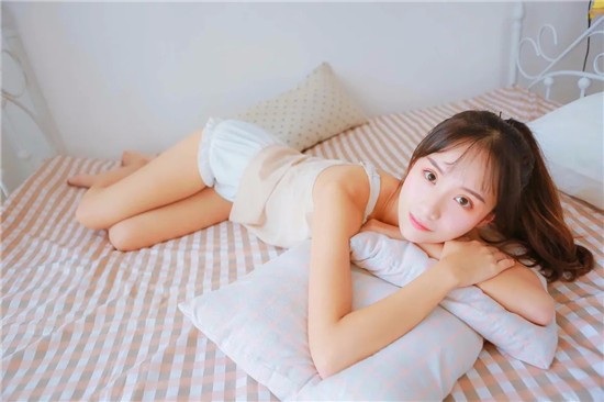 一处桃源千人品两片红唇万客来游戏下载-一处桃源千人品两片红唇万客来手游免费下载安装