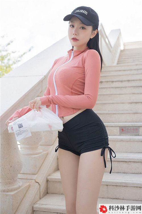 成品人和精品人的投资价值：品质与潜力的比较