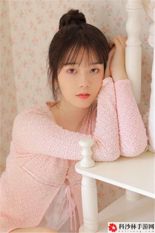 30个交往技巧视频直播众多网红主播入驻，使其用户数量达到顶峰