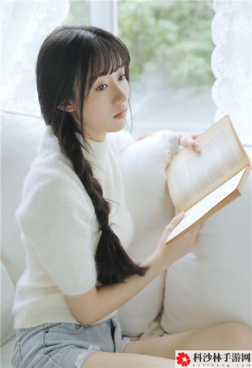 YSL千人千色T9T9T90网页版：全新版本颠覆你对时尚的想象