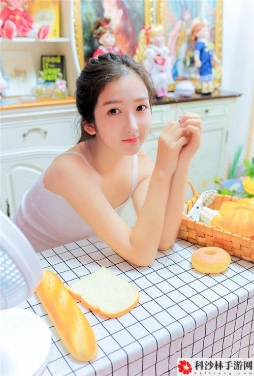 野外一面膜上边一面膜下边：探寻自然与美容的奇妙交融